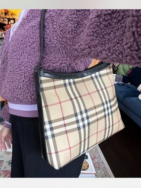 Burberry London Nova Check Shoulder Bag
Vintage